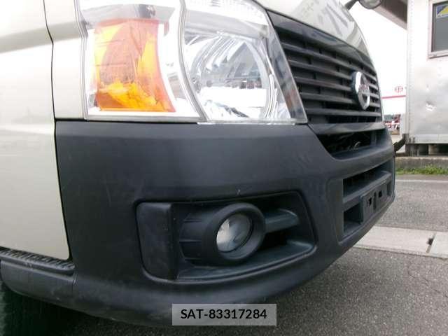 Nissan Caravan 2008-04 6263381-25