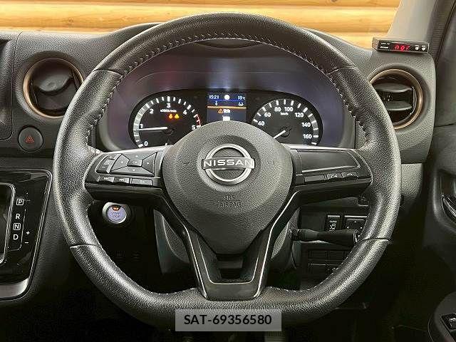 Nissan Caravan 2023-06 6275952-12