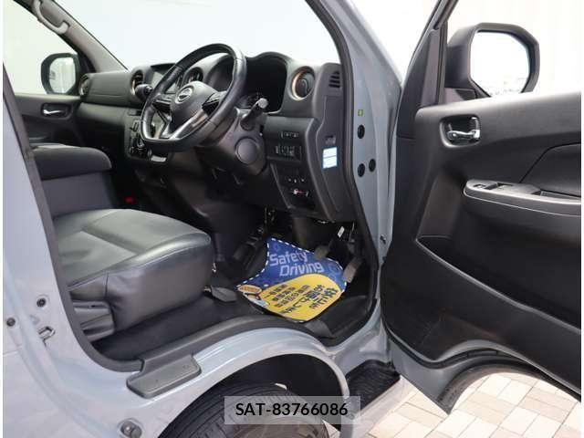 Nissan Caravan 2023-12 6991470-29