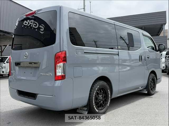 Nissan Caravan 2022-12 7215820-14
