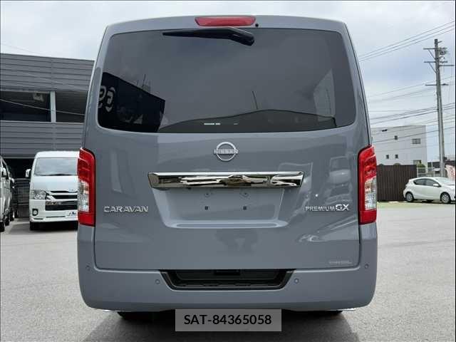 Nissan Caravan 2022-12 7215820-2