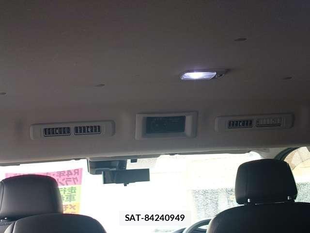 Nissan Caravan 2022-05 7215818-20