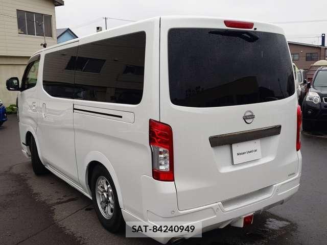 Nissan Caravan 2022-05 7215818-25