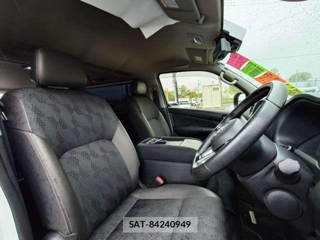 Nissan Caravan 2022-05 7215818-3