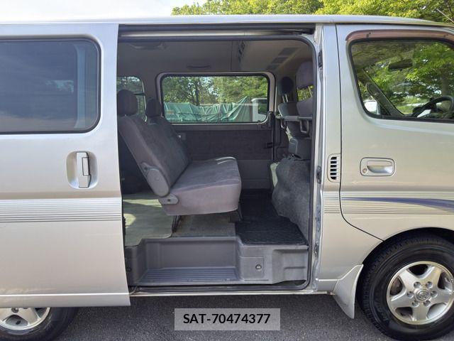 Nissan Caravan 2008-03 7215815-15
