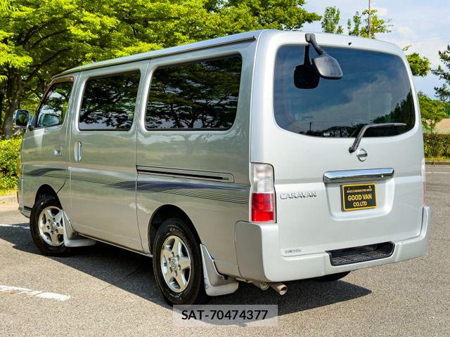 Nissan Caravan 2008-03 7215815-1