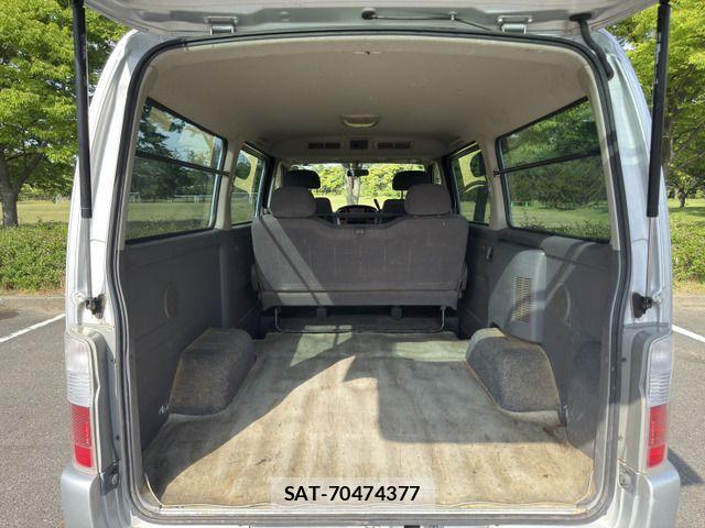 Nissan Caravan 2008-03 7215815-19