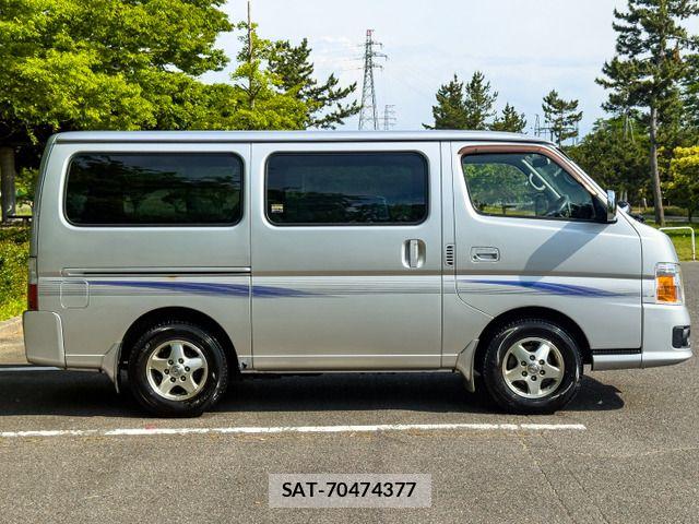 Nissan Caravan 2008-03 7215815-4