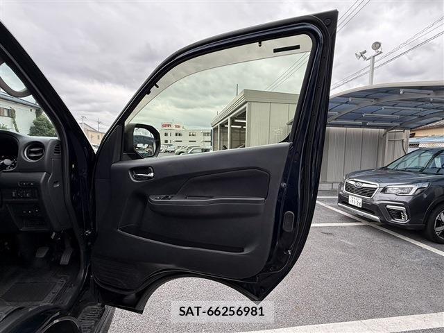 Nissan Caravan 2023-02 7215824-23