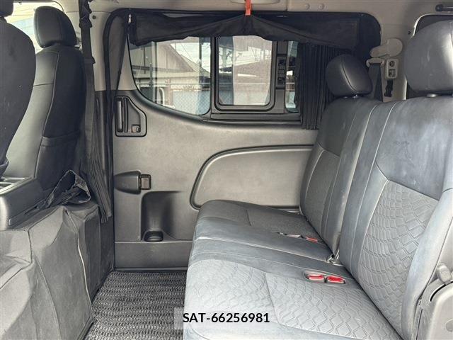 Nissan Caravan 2023-02 7215824-29