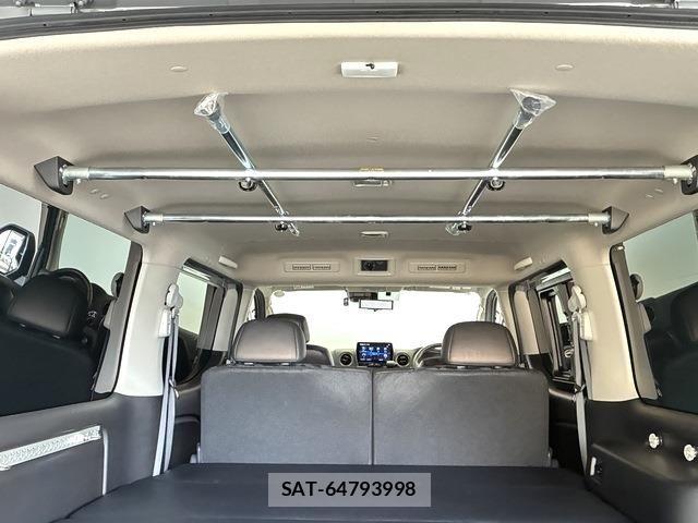 Nissan Caravan 2023-08 7326104-12