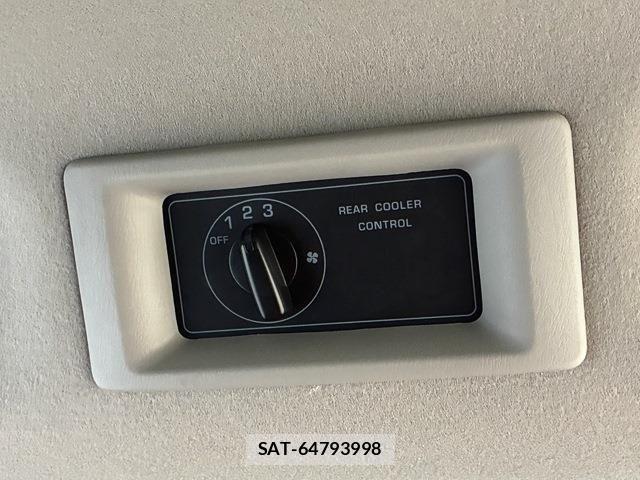 Nissan Caravan 2023-08 7326104-14