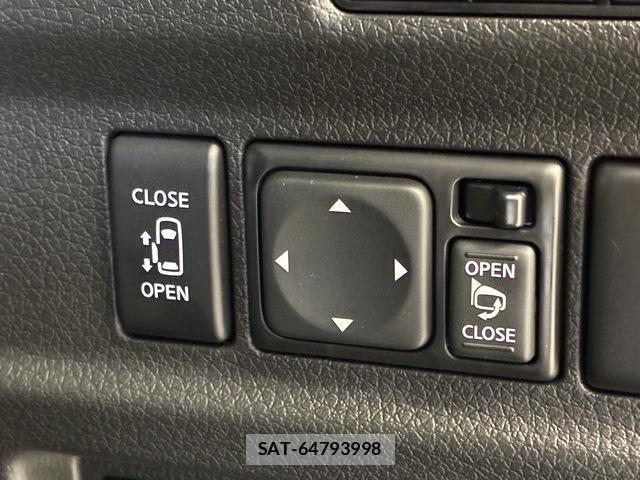 Nissan Caravan 2023-08 7326104-18
