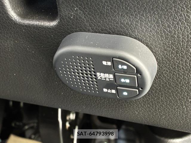 Nissan Caravan 2023-08 7326104-20