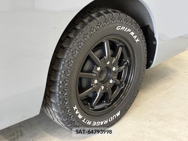 Nissan Caravan 2023-08 7326104-27
