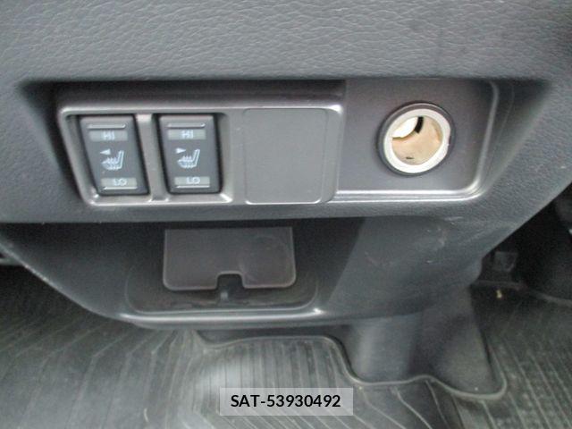 Nissan Caravan 2023-12 7357100-26