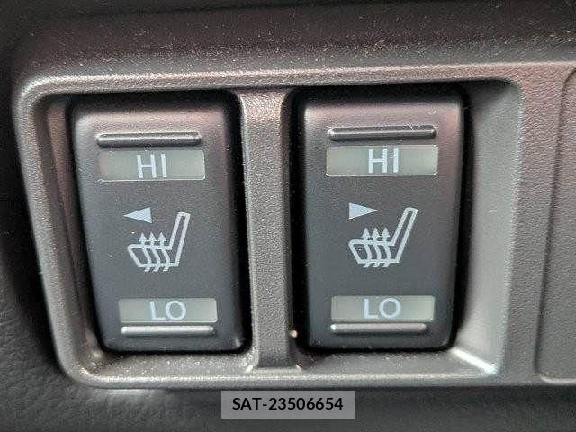 Nissan Caravan 2024-10 7357095-10