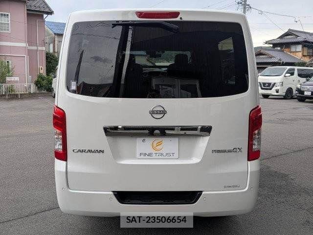 Nissan Caravan 2024-10 7357095-22