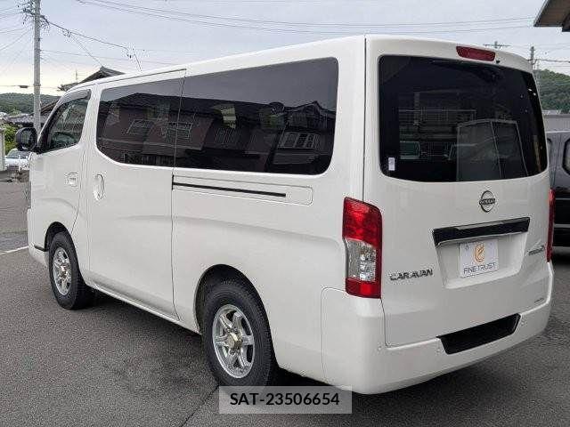 Nissan Caravan 2024-10 7357095-23