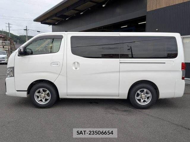 Nissan Caravan 2024-10 7357095-24