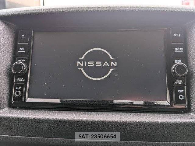 Nissan Caravan 2024-10 7357095-3
