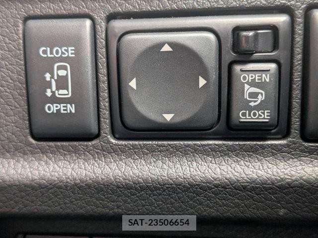 Nissan Caravan 2024-10 7357095-7