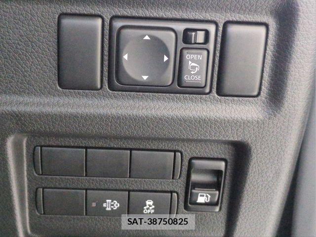 Nissan Caravan 2026-05 7391574-13