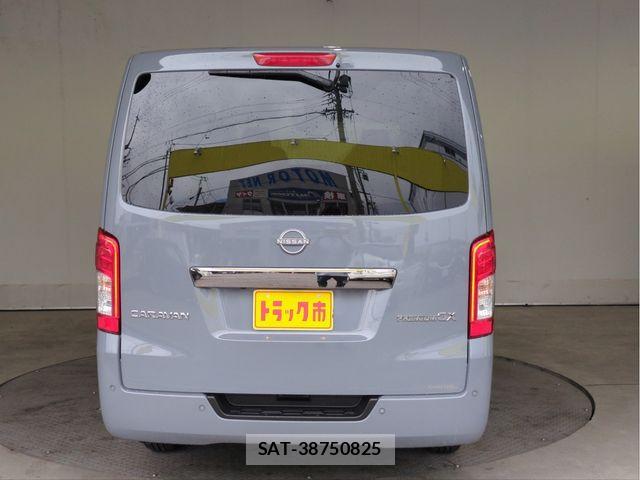 Nissan Caravan 2026-05 7391574-18