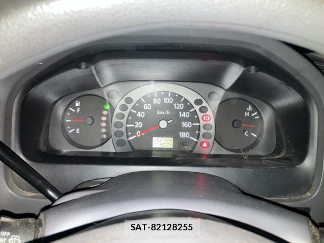 Nissan Caravan 2005-06 7391570-10