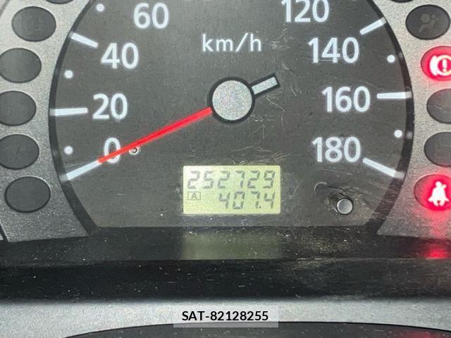 Nissan Caravan 2005-06 7391570-11