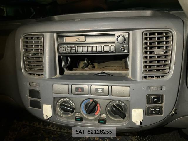 Nissan Caravan 2005-06 7391570-13