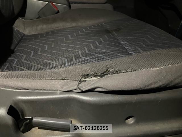 Nissan Caravan 2005-06 7391570-17
