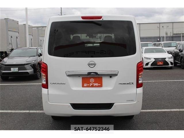 Nissan Caravan 2022-07 7499847-12