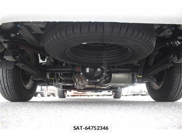 Nissan Caravan 2022-07 7499847-28