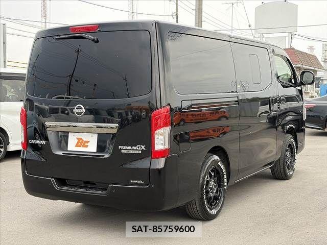 Nissan Caravan 2022-06 7615399-14