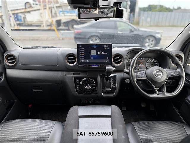 Nissan Caravan 2022-06 7615399-1