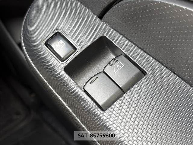 Nissan Caravan 2022-06 7615399-22