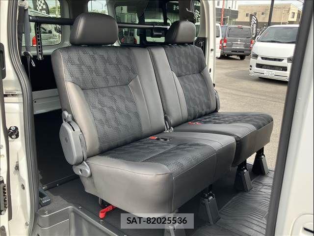 Nissan Caravan 2025-07 7721746-7