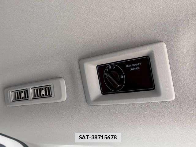 Nissan Caravan 2026-06 7783293-15
