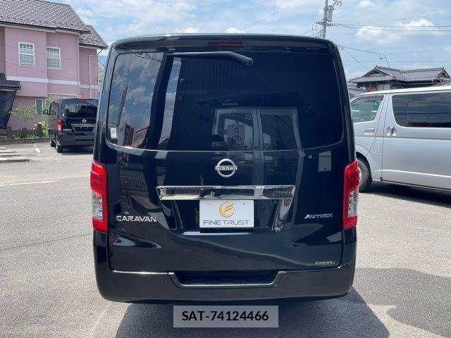 Nissan Caravan 2022-12 7783278-20