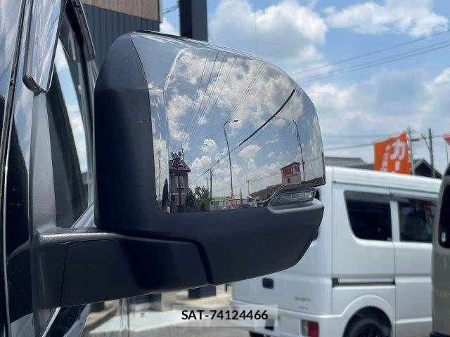 Nissan Caravan 2022-12 7783278-23