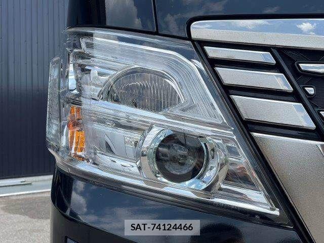 Nissan Caravan 2022-12 7783278-26