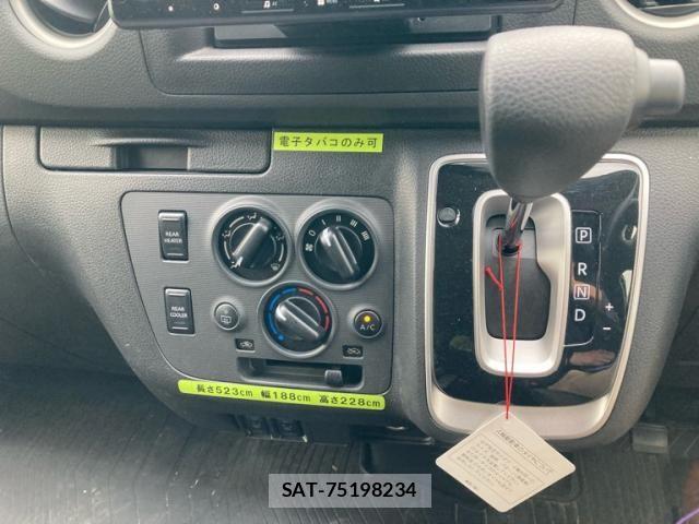 Nissan Caravan 2025-10 7875666-19