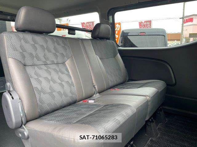 Nissan Caravan 2022-07 7902389-11