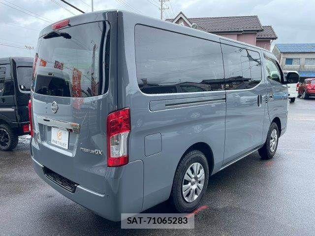 Nissan Caravan 2022-07 7902389-20