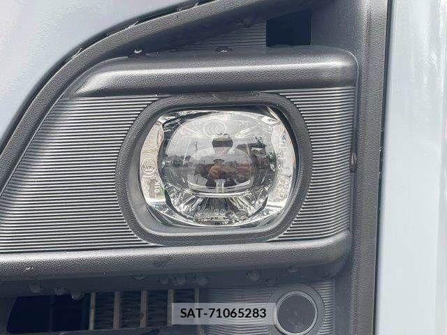 Nissan Caravan 2022-07 7902389-26