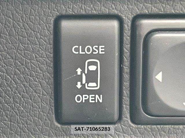 Nissan Caravan 2022-07 7902389-6
