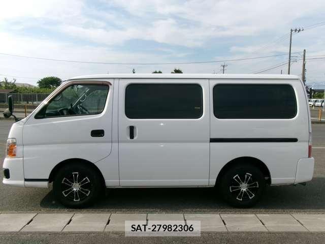 Nissan Caravan 2011-03 7902390-7