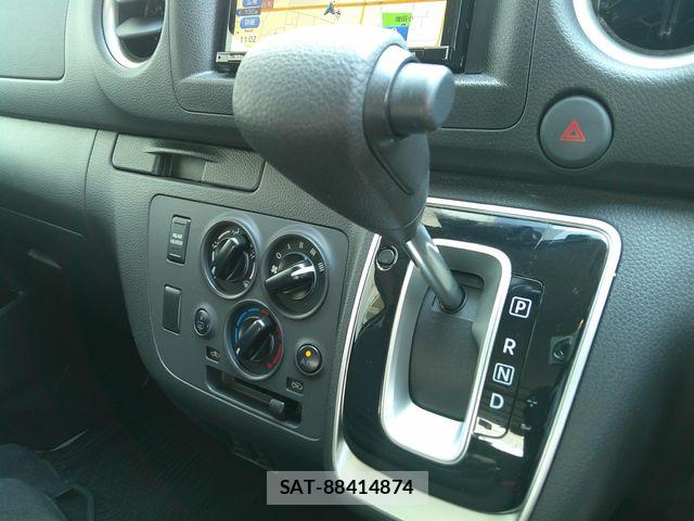 Nissan Caravan 2022-06 7978756-9