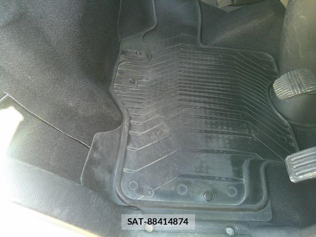 Nissan Caravan 2022-06 7978756-22